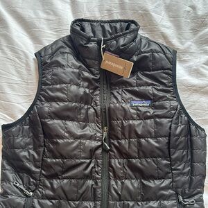 Patagonia BNWT Nano Puff Vest